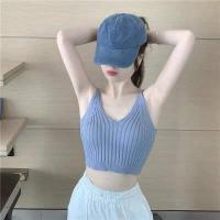 ราคา SGH0111 เสื้อสายเดี่ยว ผ้าไหมพรม ไหมพรมร่องใหญ่ เสื้อครอปสีพื้น ไหมพรมคอสามเหลี่ยม (16282790731)