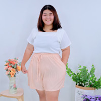 ราคา กางเกงขาสั้นเอวสูง ผ้าอัดพลีท กางเกงขาสั้นคนอ้วน 100 โล ผ้าใส่สบาย มีกระเป๋า 2 ข้าง ขาสั้นสาวอวบ ก672 กางเกงแฟชั่น ผญ ใส่ ชุดนอนเช็กซี่ ได้ (19783629293)