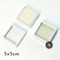 ราคา กล่องใส่พลอย ตลับใส่พระ กล่องใส่อัญมณี สีขาวภายในฟองน้ำสีแดงคละไซร์ (19874006871)