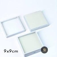 ราคา กล่องใส่พลอย ตลับใส่พระ กล่องใส่อัญมณี สีขาวภายในฟองน้ำสีแดงคละไซร์ (19874006874)