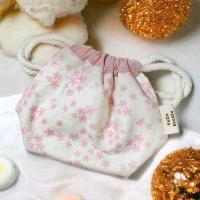 ราคา พร้อมส่งทุกวัน ถุงผ้าหูรูด กระเป๋าผ้าหูรูด ใบเล็ก 4 6 นิ้ว มีซับใน ถุงผ้าใส่เหรียญ แฮนด์เมด (20267858978)