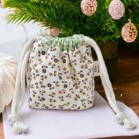 ราคา พร้อมส่งทุกวัน ถุงผ้าหูรูด กระเป๋าผ้าหูรูด ใบเล็ก 4 6 นิ้ว มีซับใน ถุงผ้าใส่เหรียญ แฮนด์เมด (20185893458)