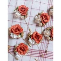 ราคา พร้อมส่ง พินติดสูท พินติดเสื้อ พินติดอก ดอกกระดาษสา ประดับด้วยเกสรสีทอง ประดับลูกปัดมุก พินก้านสีทอง (14557152832)