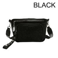 ราคา กระเป๋าคาดอกประดับเพชร กระเป๋าหนังPU กระเป๋าครอสบอดี้ประดับคริสตัล มี 2 สี จำนวน 1 ใบ กระเป๋าสะพายแบบครอสบอดี้ ประดับคริสตัลทั้งใบ ตัดจากหนัง PU ทนทาน ใช้งานได้ยาวนาน เพิ่มลูกเล่นให้การแต่งตัว (195913