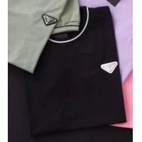 ราคา เสื้อยืดพราด้า สีพื้น คอกบม ผ้าคอตตอน ดีเทลกุ๊นคอ แขน และโลโก้ (18794031438)