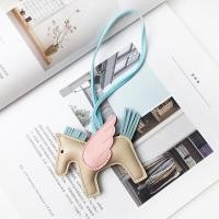 ราคา จี้รูปตัว H ของตกแต่งบ้านพู่ห้อยน่ารักสีคอนทราสต์สำหรับกระเป๋า Hermes เครื่องประดับห้อยรถม้าขนาดเล็ก (15734955619)