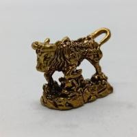 ราคา วัวธนูหลวงปู่กาหลงรุ่นแรกเนื้อทองเหลืองอัมฤทธิ์ผ่านพิธีพุทธาภิเษกแล้วของแท้รับจากวัด (16324731730)