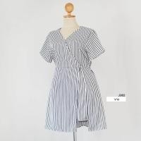 ราคา J362 จั๊มผ้าไหมอิตาลีขาสั้นแต่งกระโปรงผ่าข้างลายริ้ว ยาว37 (20637128773)