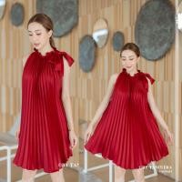 ราคา พร้อมส่ง Mini dress pleat เดรสสั้นอัดพลีททั้งตัว ดีเทลคอผูกโบว์ มินิเดรสพลีท (21069579540)