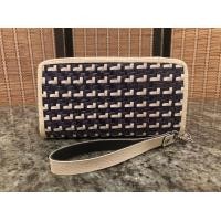 ราคา กระเป๋าสานกระจูด ย้อมสีสลับ ใส่เอกสารเล็กๆ ธนบัตร สมุดบัญชี พร้อมสายคล้องมือถอดได้ มีหลายแบบให้เลือก (11531160894)