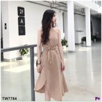 ราคา ส่งไว M7784 เดรสผ่าหน้าเนื้อผ้าซาร่าแขนกุดคอกลม ปลายเดรสแหวกสูง มาพร้อมผ้าคาดเอว จะใส่ปล่อย หรือรัดเข็มขัดก็สวยเข้ากัน (16353898902)