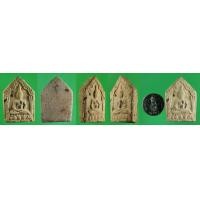 ราคา ขุนแผน โรยพลอย เนื้อผงน้ำมัน ครูบาคำฝั้น วัดกอโชค เชียงใหม่ พิมพ์ห้าเหลี่ยม คัดสวยมาก แช่น้ำมนต์แห้งเก่า สูง 4 ซม (17399535668)