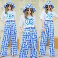 ราคา เซท 3 ชิ้น เสื้อครอปคอตตอนคอกลม แขนสั้น สกรีนหน้า กับ กางเกงขายาวเอวสูง ทรงขากระบอกใหญ่ ชุดเซ็ต Hana (14067305078)
