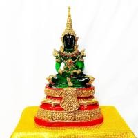 ราคา พระแก้วมรกตฤดูร้อน หน้าตัก5นิ้ว สูง25ซม ปลุกเสกแล้ว งานปิดทองประดับเพชรB (18621409123)