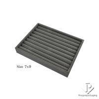 ราคา ถาดใส่แหวน ต่างหู ดิสเพลย์โชว์แหวน ต่างหู ถาดกำมะหยี่โชว์แหวน ถาดใส่เครื่องประดับ ถาดแหวนฟูก ถาดโชว์เครื่องประดับ (15243990235)