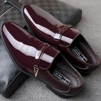 ราคา พร้อมส่ง รองเท้าหนัง ส้นสูง แบบสวมเพิ่มความสูง สำหรับผู้ชาย รองเท้าคัทชู รองเท้าหนัง สีดำ รองเท้าหนังระบายอากาศ (14322770658)