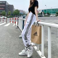 ราคา Adidas กางเกงวอร์มสำหรับผู้หญิงและผู้ชายกางเกงขายาวลำลองสีขาวทรงหลวมสำหรับวิ่ง (14434479101)