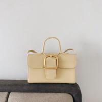 ราคา หัวเข็มขัดรูปเกือกม้าหนังกระเป๋าอานม้าการออกแบบเฉพาะกระเป๋าถือเมสเซ็นเจอร์หนังคาวไฮด์ย้อนยุควรรณกรรม (19884019472)