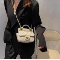 ราคา ส่งฟรี Mini Chanel crossbody bag กระเป๋าสะพาย กระเป๋าสะพายข้าง กระเป๋าแฟชั่น พรีเมียม งานเนียบเรียบหรู สวย ใช้ได้ทุกวัน ราคาถูก สินค้าพร้อมส่ง (10551496811)