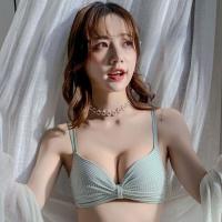 ราคา ชั้นชั้นในสไตล์สาวหวาน ลายสก๊อตเล็กๆ เพิ่มความเซ็กซี่ด้วยสายไขว้ด้านหลัง เสื้อชั้นใน กางเกงในผู้หญิง ชุดชั้นในผู้หญิง (10532045047)