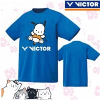 ราคา เสื้อแบดมินตัน VICTOR 2023ใหม่เสื้อทางวัฒนธรรมแขนสั้นระบายอากาศเสื้อทีมแบดมินตันปรับแต่งได้ (20568896714)