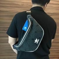 ราคา Adidas Originals 3D Mini Airline กระเป๋าสะพายสไตล์สปอร์ตแบบคาดเอวหรือคาดอกรุ่นใหม่ดีไซน์สุดฮิตสไตล์ ISSEY MIYAKE (589740955)