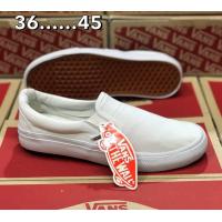 ราคา รองเท้าผ้าใบ vans Unveils new Peanuts Themed แบบ slipon ไม่มีเชือก size 36 44 ใส่ลำลอง รองเท้าแฟชั่น งานดีใส่สบายสินค้าตรงปก size 36 44 (16576645605)