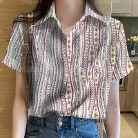 ราคา เสื้อผ้าลำลอง Kemeja Lengan Pendek มีปกขนาดใหญ่พิเศษลายทางชายหาดเสื้อผู้หญิงสไตล์ฮาวายสำหรับเสื้อลำลองผู้ชายแขนยาวแฟชั่น2567 (21137094716)