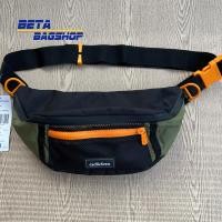 ราคา ดีไซน์สวย Adidas แท้ กระเป๋าคาดอก คาดเอว รุ่น Street CBB สีพิเศษ ดำเขียว ตัดซิปส้ม HC7196 (14451350090)