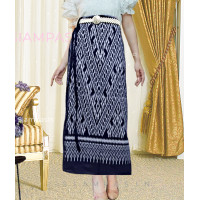 ราคา PTT ผ้าซิ่น ผ้าถุงสำเร็จ ผ้าฝ้ายหมักโคลนฟอกสีแล้ว สีไม่ตก ผ้าถุงป้ายผูกเอว ใส่เอว 24 40 นิ้ว ผ้าซิ่นพื้นเมือง ผ้าถุง ผ้าถุงผ้าฝ้าย sarong skirt (20021406089)