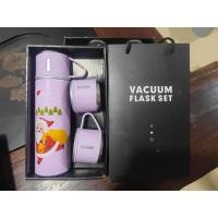 ราคา ส่งฟรี gift set กระบอกน้ำลายคริสมาส 500ml เก็บอุณหภูมิ แก้ว 3 ใบของปีใหม่ ของขวัญ ชุดเซทแก้ว กระบอกน้ำเก็บอุณหภูมิของขวัญ ของขวัญปีใหม่ ของจับฉลาก จับสลาก (21065307736)