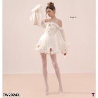 ราคา TW20243 เดรสสั้นเกาะอกแต่งระบายรอบแขนรอบรอบอก (21237492100)
