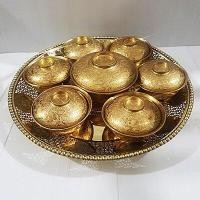 ราคา ชุดชามฝาทองเหลืองตอกลาย ถาดราศี 14 นิ้ว (19116495235)