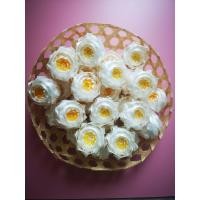 ราคา เหรียญโปรยทานดอกบัวตูมสีขาว 20 ดอก สำเร็จพร้อมโปรย (20537570237)