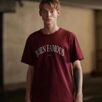 ราคา MOO Billionaire 12 23 Born Famous T Shirt เสื้อยืดผู้ชายฟอกเฟด แขนสั้น คอกลม แต่งดีเทลรอยขาด พิมพ์ลายกราฟฟิค Born Famous ด้านหน้าและพิมพ์ลายกราฟฟิค BILLIONAIRE CLUB ด้านหลัง (21134421330)