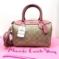 ราคา กระเป๋าถือ COACH แท้ ทรงหมอน ทรงยอดนิยม สีสวย มีสายยาว ลดราคาล้าง stock COACH 58312 SIGNATURE BENNETT SATCHEL Vintage Pink Clearance (20759168573)