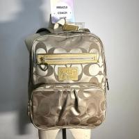 ราคา กระเป๋าถือ COACH แท้ ผ้าลาย Signature สายหนัง มีตำหนิที่หนังกุ๊นขอบและสายแตกลอกหลุดร่วง ลดราคาขาดทุน Clearance COACH 20046 Daisy Signature Backpack Gold Clearance (20987382905)