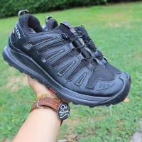 ราคา ส่งฟรี 9Us 27cm 42⅔Eu รองเท้า Salomon รุ่น XA PRO 3D V9 WIDE GTX Multi Sport TRAIL Running Pre owned Authentic (20815838974)