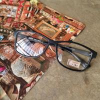 ราคา แว่นวินเทจ กรอบแว่นสายตา แว่นชินตา รุ่น Square Pass ทรงเหลี่ยม กรอบสีดำ สวมใส่สบาย สำหรับคนหน้ากว้าง เลนส์ใส การออกแบบเป็นเอกลักษณ์ (15918286936)