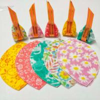 ราคา กระดาษสาห่อเหรียญโปรยทานขนมใส่ไส้ แบบใบไม้ ยังไม่รวมกระดาษรองฐานให้ใช้สำหรับห่อเหรียญโปรยทาน งานบุญ งานบวช (21008466170)