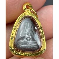 ราคา พระปิดตาเจ้าคุณผลวัดหนังหลังจารย์มือ เลี่ยมทองแท้ รับประกันพระแท้ทองแท้ (21085789291)