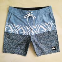 ราคา Quiksilver กางเกงบอร์ดขาสั้นผู้ชายกางเกงขาสั้นชายหาดกันน้ำ Size28 36 A30053 (10326901125)