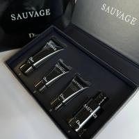 ราคา Dior Sauvage The Ritual Miniature Set Mini Box Set 4 ชิ้น สุดหรู กลิ่นหล่อ หอมละลาย (21095708045)
