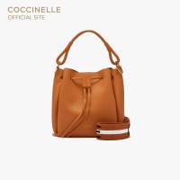 ราคา COCCINELLE กระเป๋าสะพายผู้หญิง รุ่น ECLYPS สี CUIR (21008298634)