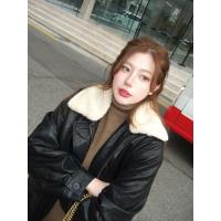 ราคา DEFFIE LEATHER JACKET แจกเกตหนังคอปก มาพร้อมเฟอร์ที่ถอดออกได้ (21080621932)