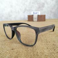 ราคา แว่นวินเทจ CHINTA กรอบแว่นตาชินตา รุ่น Chinwood Club กรอบลายไม้ เลนส์ใส รองรับการนำไปตัดเลนส์สายตา (961098402)