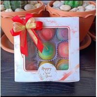 ราคา ขนมเปี๊ยะไส้ถั่วไข่เค็ม อบควันเทียน ขนมเปี๊ยะโบราณ ขนมเปี๊ยะอบควันเทียน กล่องละ 9 ลูก และ 18 ลูก (15778889270)