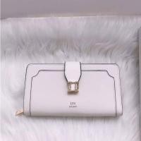 ราคา กระเป๋าสตางค์ LYN กระเป๋าสตางค์เเบบถือใบยาวทรงเหลี่ยม เเบบใหม่ทรงกระทัดรัด (20500478398)
