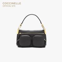 ราคา COCCINELLE กระเป๋าถือผู้หญิง รุ่น HYLE HANDBAG 180201 สี NOIR (21255281616)