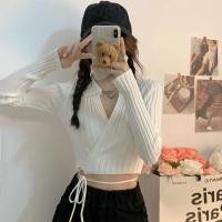 ราคา Dahong เสื้อแขนยาวไหมพรมผู้หญิงรัดรูป เสื้อครอปแขนยาวไหมพรมหน้าวี สายผูกเอว ครอปสายฝอ 51934 (20932090227)